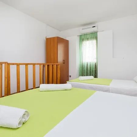 Casa de hóspedes Pama 3*