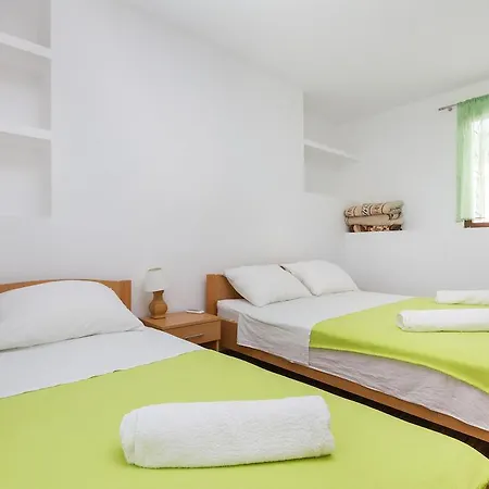 Casa de hóspedes Pama 3*